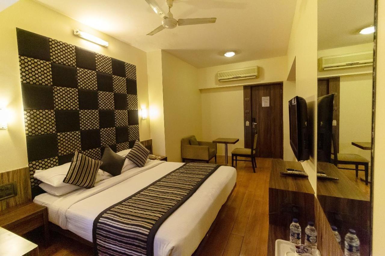 Hotel Silver Inn Mumbai Exterior photo